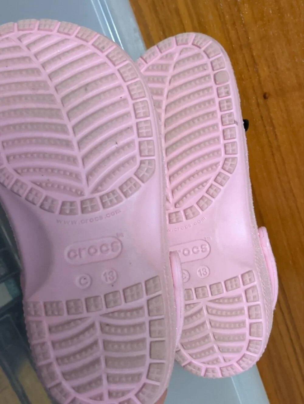 CROCS sparkly pink